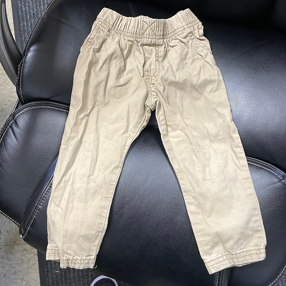 Old navy tan pants
